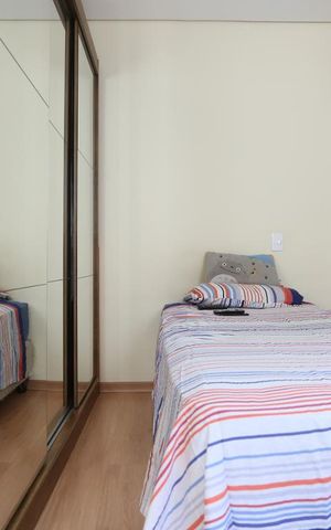 Casa à venda com 180m², 5 quartos e 2 vagasSuíte 2