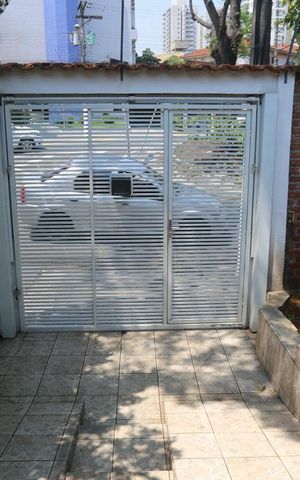 Casa à venda com 180m², 5 quartos e 2 vagasGaragem