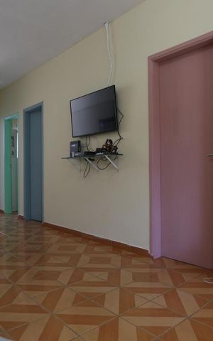 Casa à venda com 180m², 5 quartos e 2 vagasSala