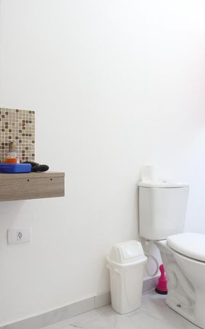 Casa à venda com 180m², 5 quartos e 2 vagasBanheiro da Suíte 2