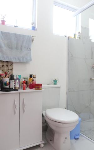 Casa à venda com 180m², 5 quartos e 2 vagasBanheiro da Suíte 1
