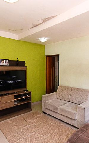 Casa à venda com 320m², 3 quartos e 2 vagas Casa à venda com 320m², 3 quartos e 2 vagasSala