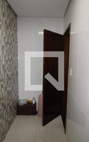 Casa à venda com 160m², 3 quartos e 2 vagasQuarto 2 - Banheiro