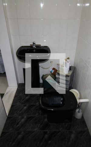 Casa à venda com 160m², 3 quartos e 2 vagasQuarto 1 - Banheiro