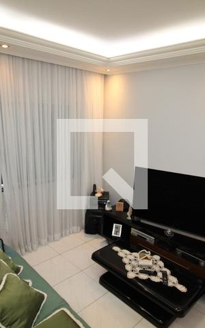Casa à venda com 160m², 3 quartos e 2 vagasSala