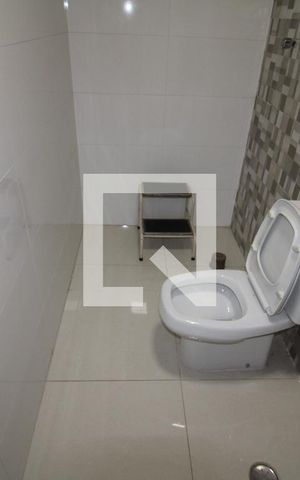 Casa à venda com 160m², 3 quartos e 2 vagasQuarto 2 - Banheiro