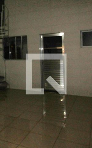Casa à venda com 160m², 3 quartos e 2 vagasÁrea de Serviço