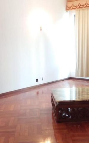 Apartamento para alugar com 174m², 4 quartos e 2 vagas Apartamento para alugar com 174m², 4 quartos e 2 vagasSala de Estar
