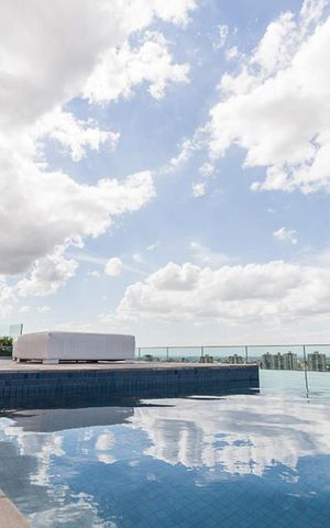 Studio à venda com 37m², 1 quarto e sem vaga Studio à venda com 37m², 1 quarto e sem vagaÁrea comum - Piscina