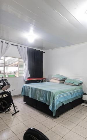 Casa para alugar com 120m², 2 quartos e 3 vagasQuarto