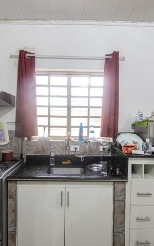 Casa para alugar com 120m², 2 quartos e 3 vagasCozinha