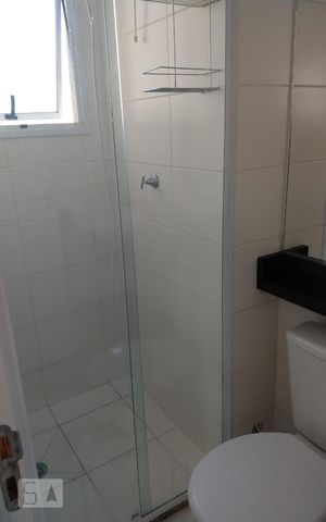 Apartamento à venda com 41m², 2 quartos e sem vaga Apartamento à venda com 41m², 2 quartos e sem vagaBanheiro