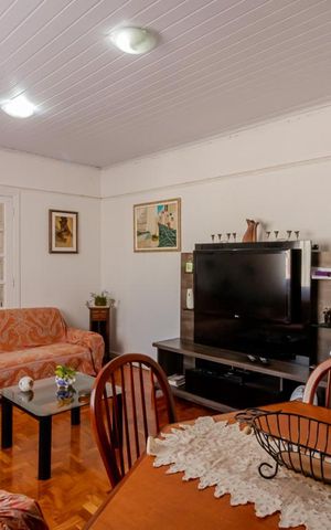 Apartamento para alugar com 128m², 2 quartos e sem vaga Apartamento para alugar com 128m², 2 quartos e sem vagaSala