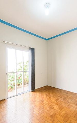 Casa para alugar com 415m², 6 quartos e 4 vagas Casa para alugar com 415m², 6 quartos e 4 vagasQuarto 2
