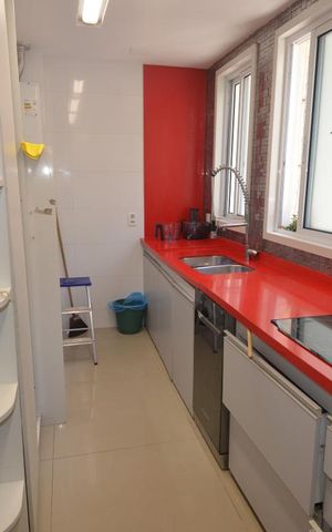 Apartamento à venda com 87m², 2 quartos e sem vagaCozinha
