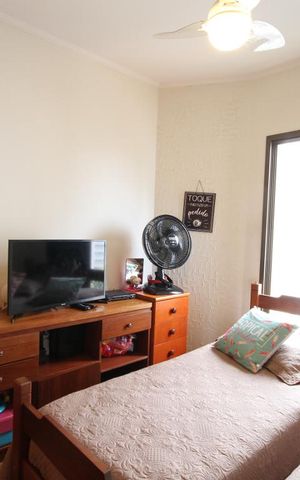 Apartamento à venda com 103m², 3 quartos e 2 vagasQuarto 2