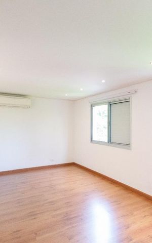 Apartamento à venda com 109m², 3 quartos e 2 vagas Apartamento à venda com 109m², 3 quartos e 2 vagasQuarto 1 - Suíte