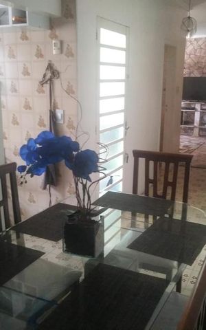 Casa à venda com 128m², 3 quartos e 3 vagas Casa à venda com 128m², 3 quartos e 3 vagasCozinha