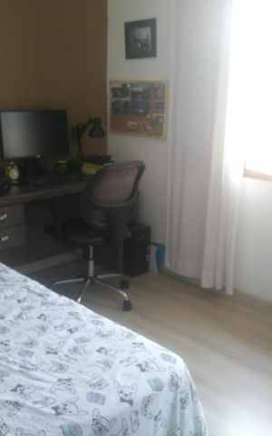 Casa à venda com 128m², 3 quartos e 3 vagas Casa à venda com 128m², 3 quartos e 3 vagasDormitório 1