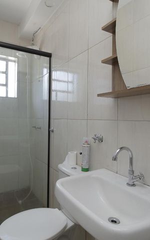 Apartamento para alugar com 79m², 2 quartos e sem vagaBanheiro