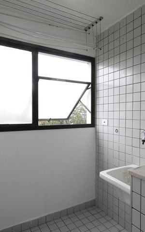 Apartamento à venda com 65m², 2 quartos e 1 vagaÁrea de Serviço