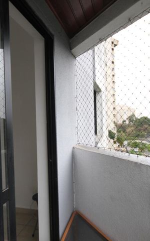 Apartamento à venda com 65m², 2 quartos e 1 vagaVaranda