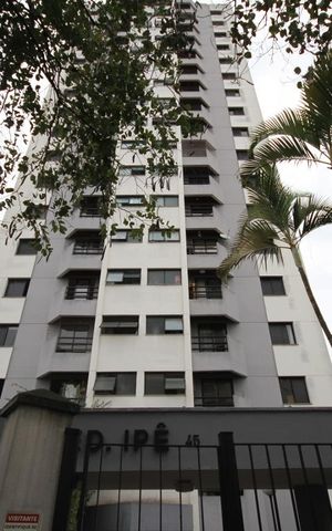 Apartamento à venda com 65m², 2 quartos e 1 vagaFachada