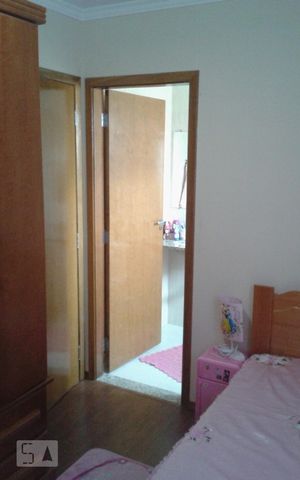 Casa à venda com 120m², 3 quartos e 4 vagas Casa à venda com 120m², 3 quartos e 4 vagasQuarto