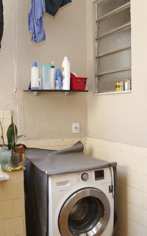 Apartamento à venda com 83m², 2 quartos e 1 vagaarea de serviço