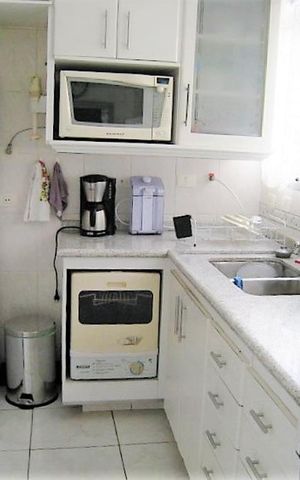 Apartamento à venda com 230m², 4 quartos e 3 vagas Apartamento à venda com 230m², 4 quartos e 3 vagasCozinha