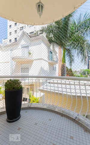 Casa de condomínio à venda com 380m², 3 quartos e 3 vagas2o. Andar - Suíte 3 - Varanda
