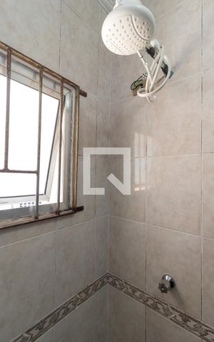 Casa à venda com 110m², 2 quartos e 2 vagasBanheiro
