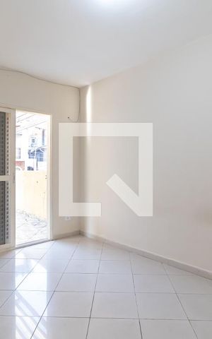 Casa à venda com 110m², 2 quartos e 2 vagasQuarto 1