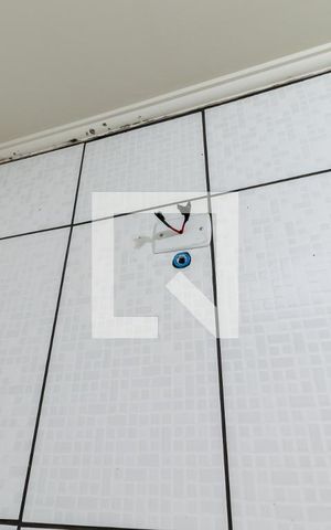 Casa à venda com 110m², 2 quartos e 2 vagasBanheiro e Área de Serviço