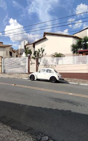 Casa de condomínio à venda com 75m², 2 quartos e 1 vaga Casa de condomínio à venda com 75m², 2 quartos e 1 vagaFachada