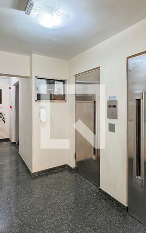 Apartamento à venda com 72m², 1 quarto e sem vaga Apartamento à venda com 72m², 1 quarto e sem vagaHall de entrada