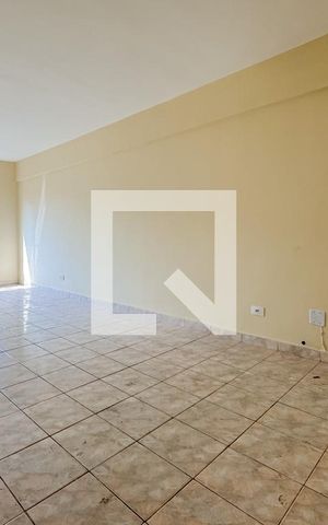 Apartamento à venda com 72m², 1 quarto e sem vaga Apartamento à venda com 72m², 1 quarto e sem vagaSala/Quarto