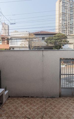 Casa à venda com 150m², 3 quartos e 2 vagasVista Quarto 1