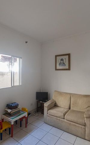 Casa à venda com 150m², 3 quartos e 2 vagasSala de TV