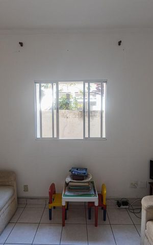 Casa à venda com 150m², 3 quartos e 2 vagasSala de TV
