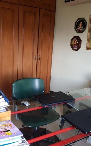 Apartamento à venda com 80m², 3 quartos e 2 vagasQuarto 3