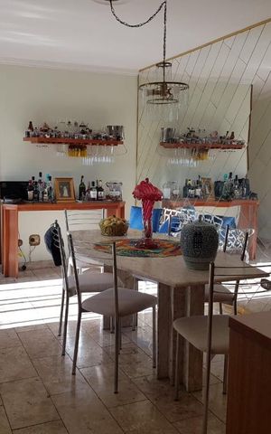Apartamento à venda com 80m², 3 quartos e 2 vagasSala