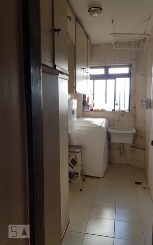 Apartamento à venda com 80m², 3 quartos e 2 vagasLavanderia