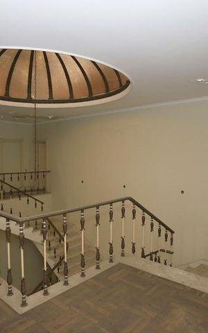 Casa à venda com 900m², 4 quartos e 4 vagasCorredor Superior