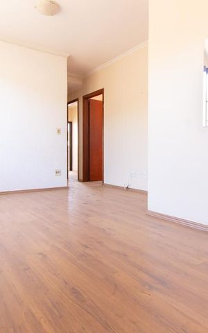 Apartamento à venda com 105m², 2 quartos e 1 vaga Apartamento à venda com 105m², 2 quartos e 1 vagaSala