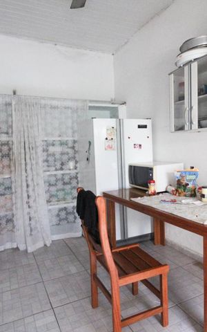 Casa à venda com 400m², 3 quartos e 4 vagascozinha casa 2