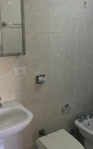 Apartamento para alugar com 65m², 2 quartos e 1 vaga Apartamento para alugar com 65m², 2 quartos e 1 vagaBanheiro Social