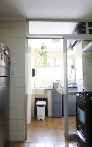 Apartamento à venda com 80m², 2 quartos e 1 vagaCozinha