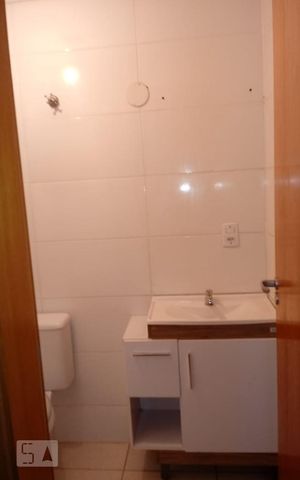 Apartamento para alugar com 100m², 3 quartos e 1 vaga Apartamento para alugar com 100m², 3 quartos e 1 vagaBanheiro