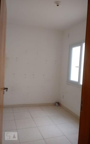 Apartamento para alugar com 100m², 3 quartos e 1 vaga Apartamento para alugar com 100m², 3 quartos e 1 vagaQuarto